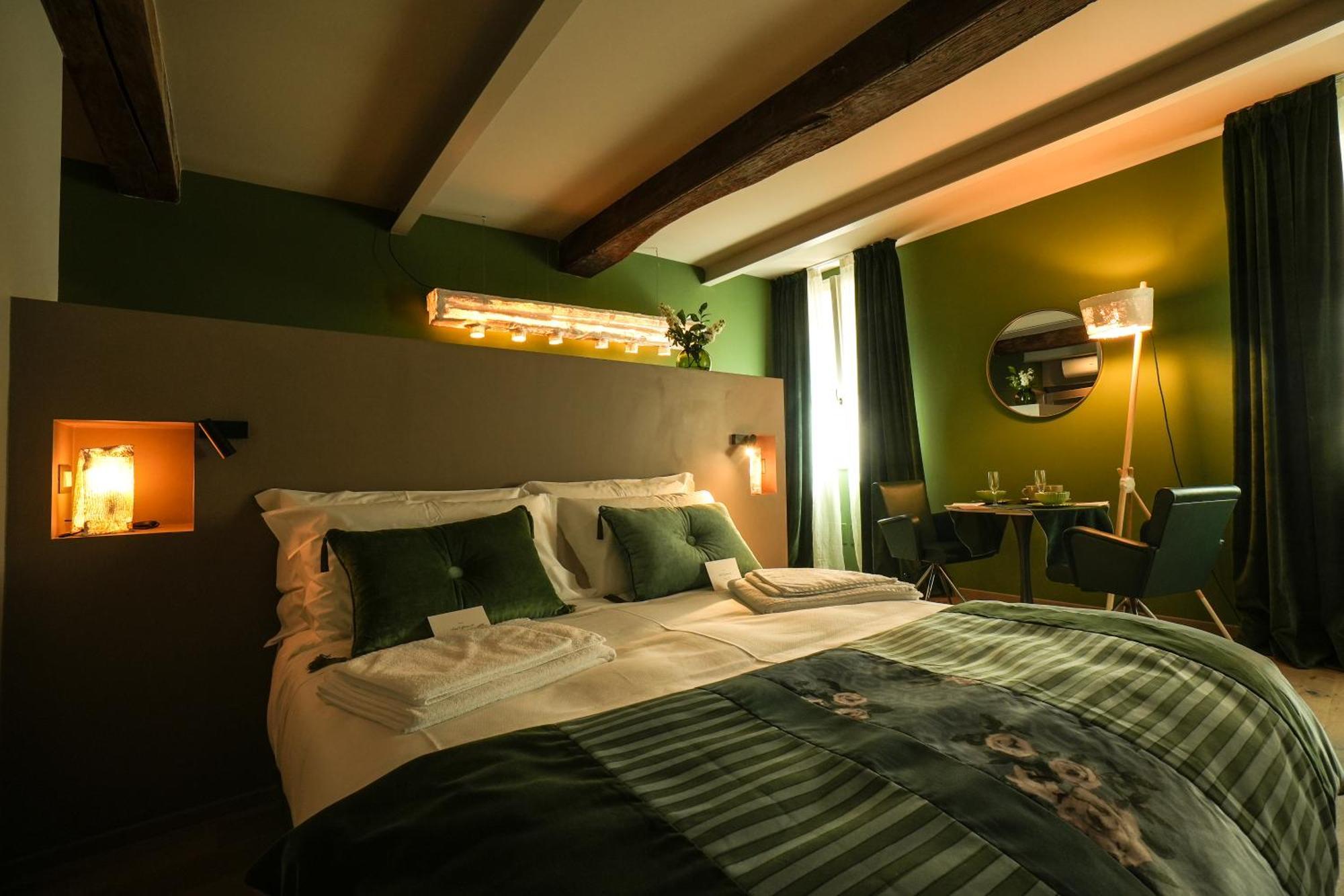 Bed and Breakfast Sant'Eufemia 30 Модена Екстер'єр фото